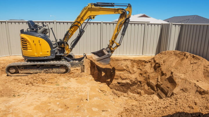 Terrassement d’un terrain : quelles étapes prévoir avant de construire une maison ?